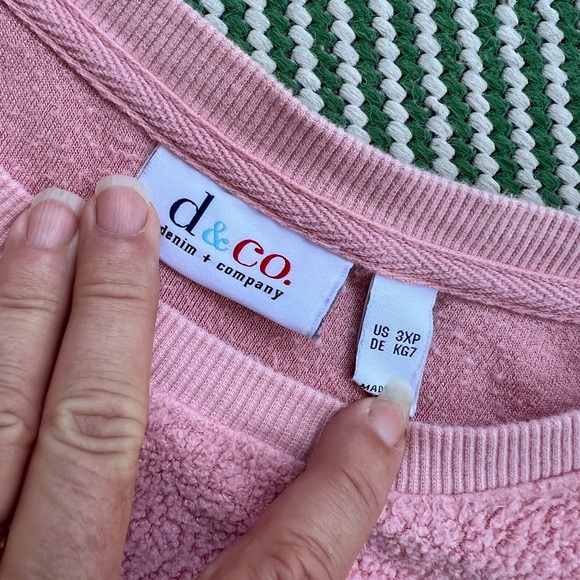 Denim & Co fleece like top with ribbed cuffs and hem like a sweatshirt. Size 3XP - Picture 6 of 8